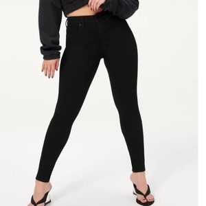 Good American Always Fits Good Legs Jeans